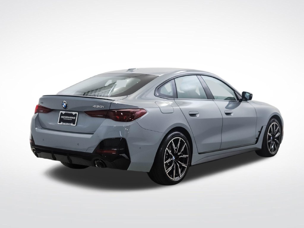 Used 2026 BMW 430i xDrive w/ M Sport Package AWD/4WD image 5