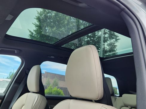 New 2026 Volvo XC90 T8 Plus w/ Protection Package Premier image 15