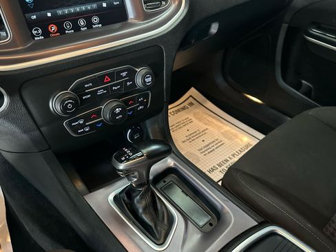 Used 2022 Dodge Charger R/T RWD image 21