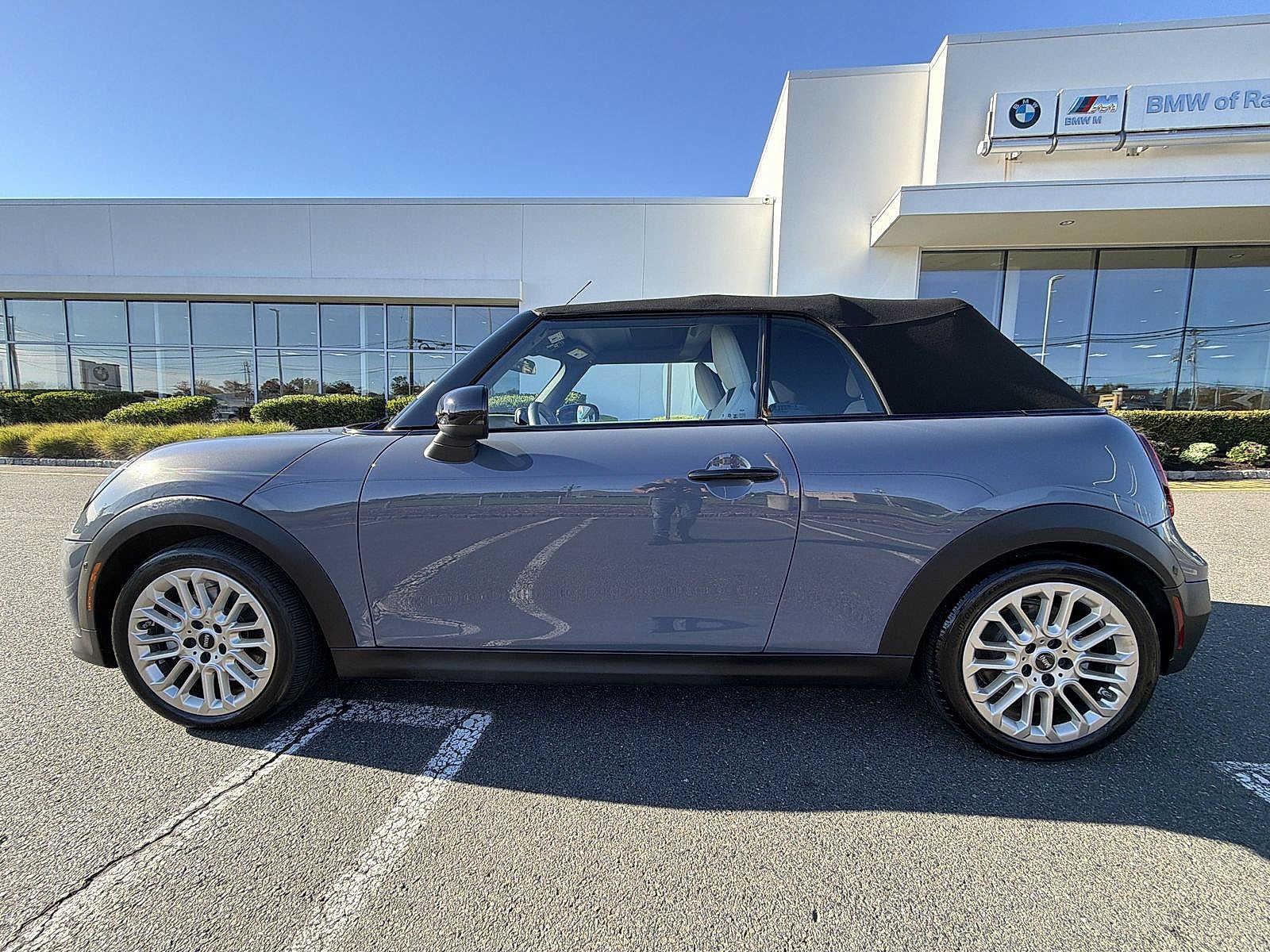 Used 2025 MINI Cooper S FWD image 11