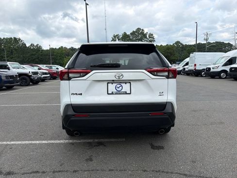Used 2024 Toyota RAV4 LE AWD/4WD image 6