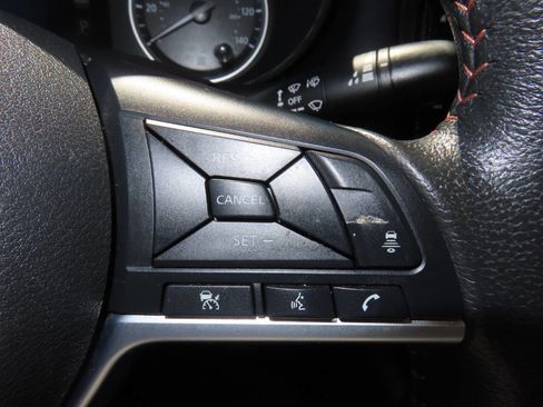 Used 2024 Nissan Versa SR FWD image 53