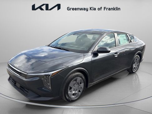 New 2025 Kia K4 LX image 3