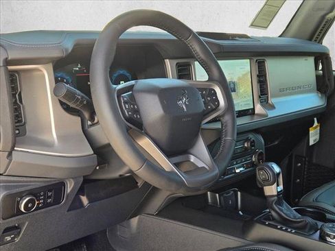 New 2026 Ford Bronco Outer Banks AWD/4WD image 3