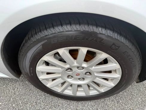 Used 2010 Cadillac CTS Luxury AWD/4WD image 19