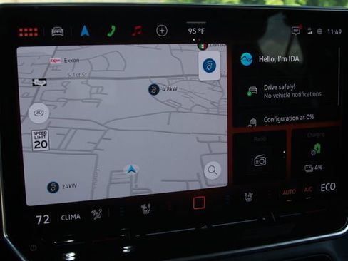 New 2025 Volkswagen ID. Buzz Pro S image 13