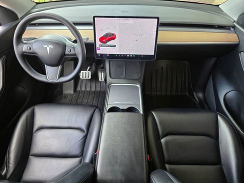 Used 2021 Tesla Model Y Long Range AWD/4WD image 12