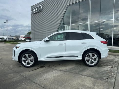 New 2025 Audi Q5 Premium Plus w/ Premium Plus image 3