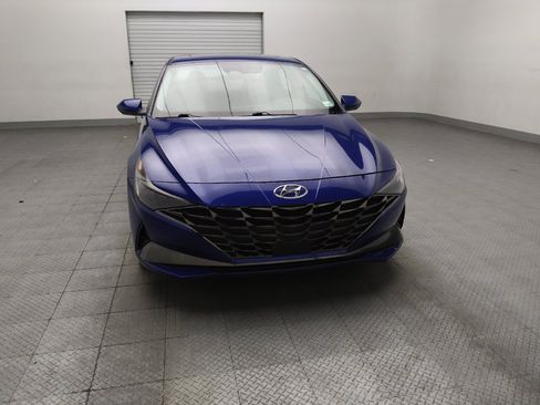Used 2023 Hyundai Elantra Limited FWD image 14
