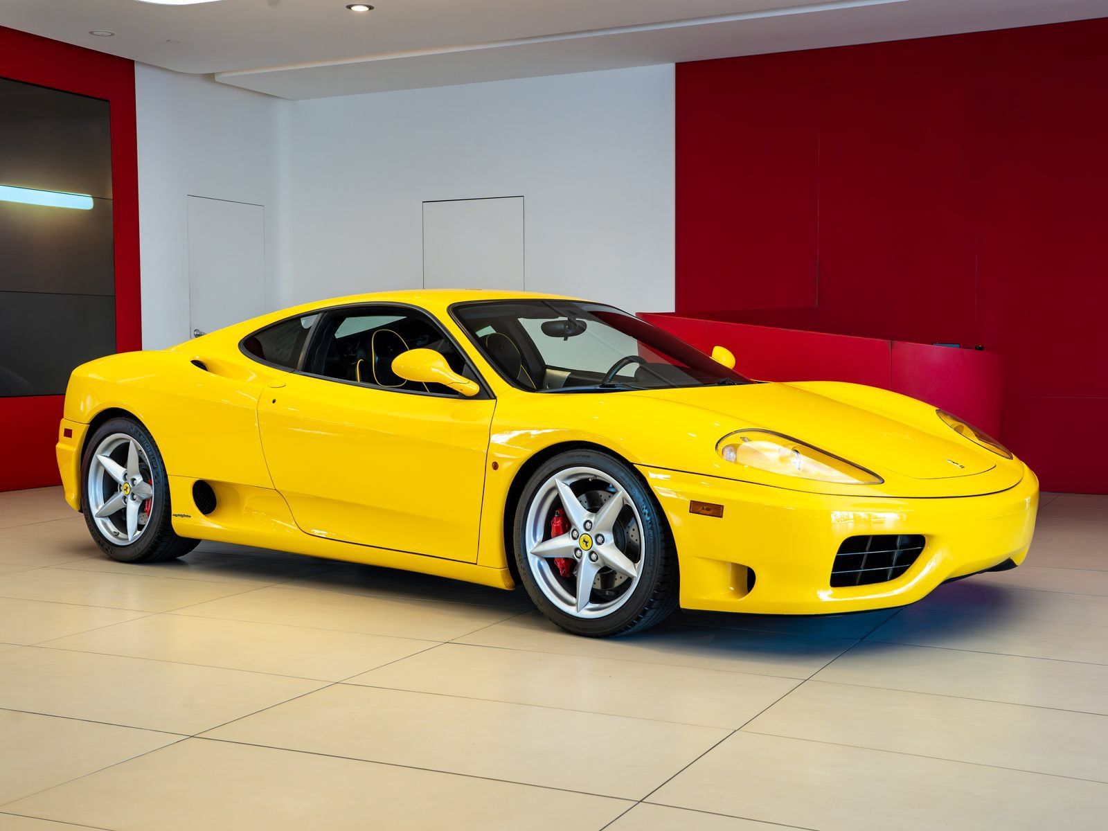 Used 2001 Ferrari 360 Modena RWD image 1