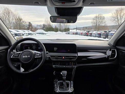 New 2026 Kia Seltos S AWD/4WD image 17