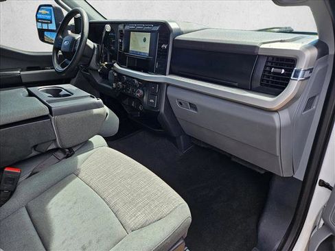 Used 2024 Ford F350 XLT image 21