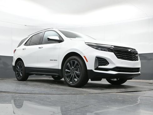 Used 2024 Chevrolet Equinox RS FWD image 43