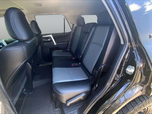 Used 2024 Toyota 4Runner SR5 Premium w/ Moonroof Package AWD/4WD image 21