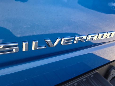 Used 2022 Chevrolet Silverado 1500 RST w/ Z71 Off-Road Package image 31