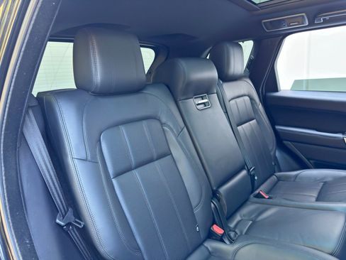 Used 2022 Land Rover Range Rover Sport HSE Silver Edition image 46