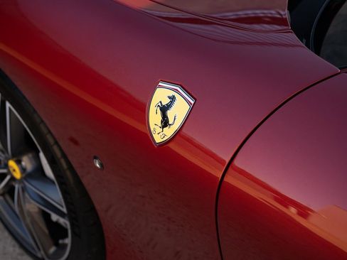 Used 2024 Ferrari Roma image 18