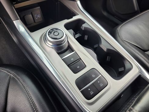 Used 2023 Ford Explorer Limited RWD image 21