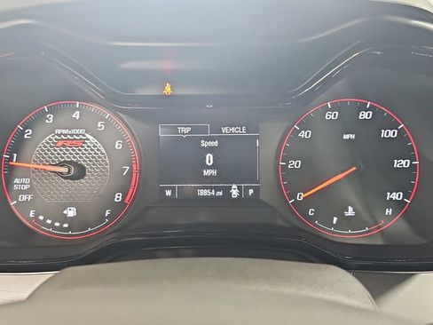 Used 2024 Chevrolet Trax RS w/ Driver Confidence Package FWD image 23