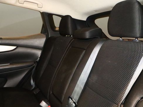 Used 2020 Nissan Rogue Sport S w/ Appearance Package image 16