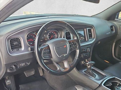 Used 2021 Dodge Charger SXT w/ Leather Interior Group RWD image 16