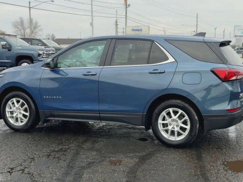 Used 2024 Chevrolet Equinox LT w/ LPO, Floor Liner Package image 6