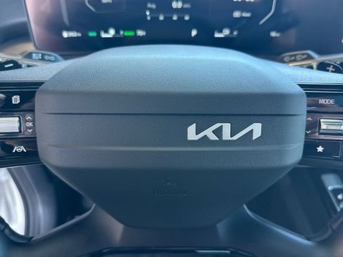New 2026 Kia Sorento SX Prestige AWD/4WD image 24
