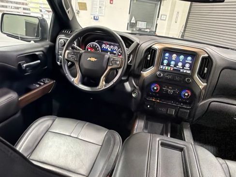 Used 2021 Chevrolet Silverado 1500 High Country RWD image 27