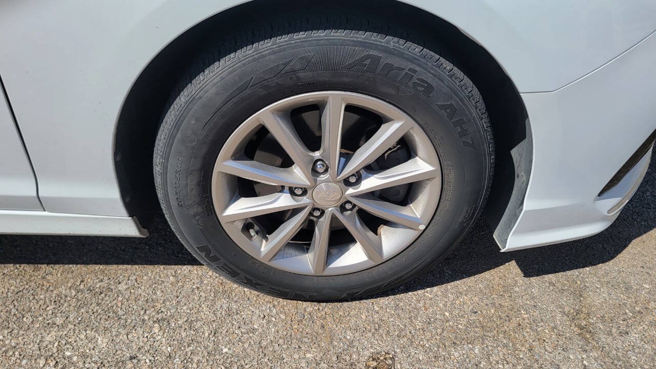 Used 2018 Hyundai Sonata SE FWD image 26