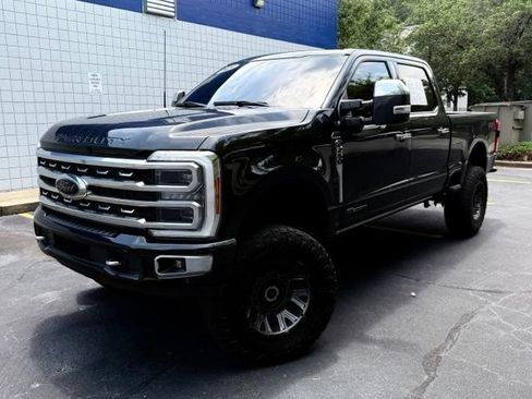 Used 2023 Ford F250 Platinum AWD/4WD image 1