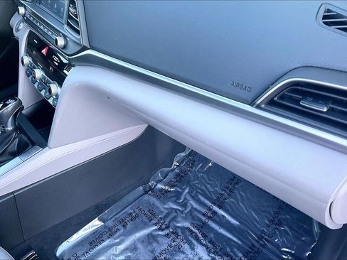 Used 2020 Hyundai Elantra Value Edition w/ Cargo Package (C1) image 19