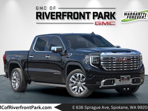 Used 2024 GMC Sierra 1500 Denali w/ Denali Reserve Package AWD/4WD image 1