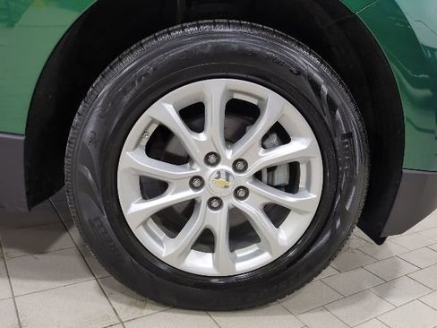 Used 2018 Chevrolet Equinox LT image 23