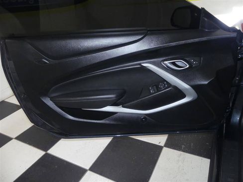 Used 2019 Chevrolet Camaro LT RWD image 22