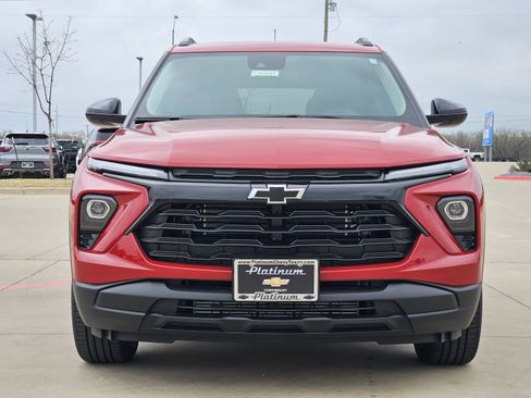 New 2026 Chevrolet TrailBlazer LT w/ Midnight Edition FWD image 6