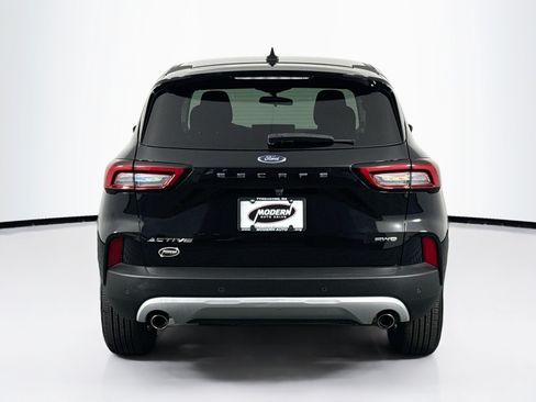 Used 2023 Ford Escape Active w/ Tech Pack #1 AWD/4WD image 10