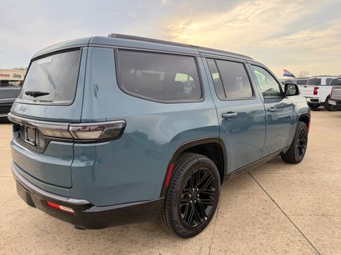 New 2026 Jeep Grand Wagoneer Limited image 3