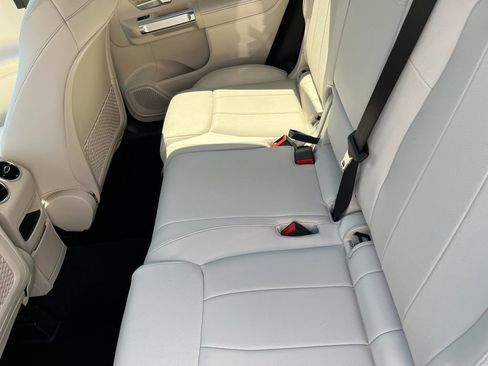 Certified 2021 Mercedes-Benz GLB 250 4MATIC image 13