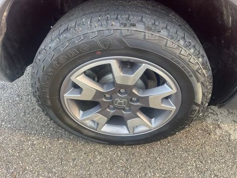 Used 2023 Honda Passport TrailSport image 9