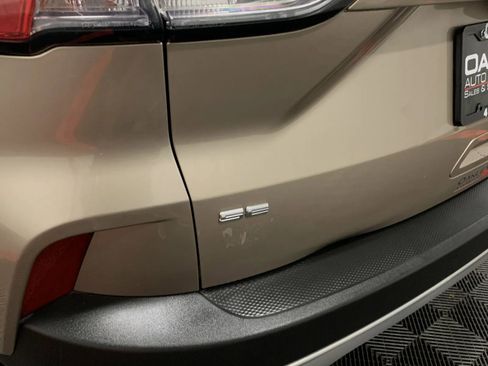 Used 2020 Ford Escape SE Sport image 15