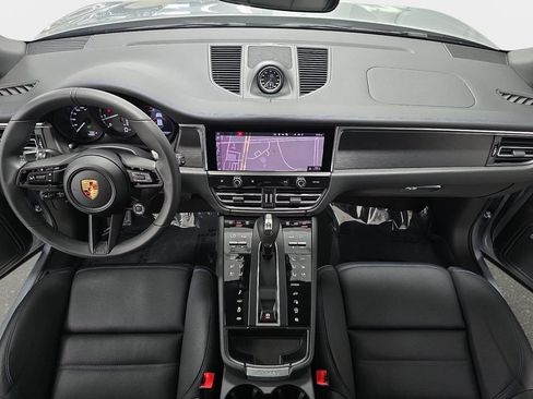 Certified 2026 Porsche Macan GTS AWD/4WD image 12