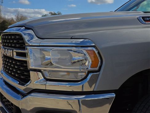 Used 2024 RAM 3500 Big Horn image 25