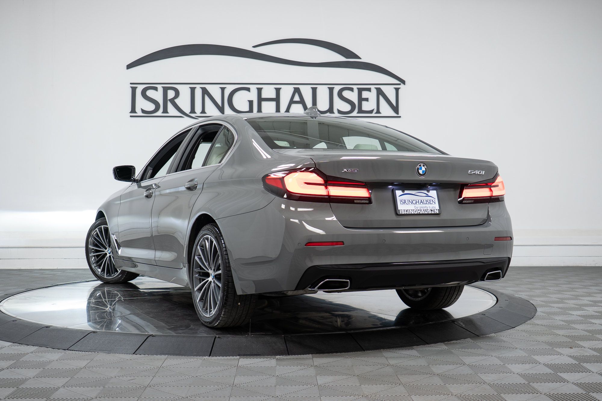 Used 2022 BMW 540i xDrive w/ Premium Package AWD/4WD image 28