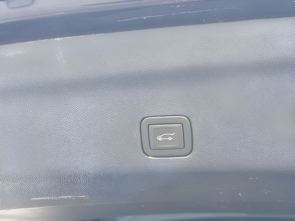 Used 2023 Cadillac Escalade Sport AWD/4WD image 46