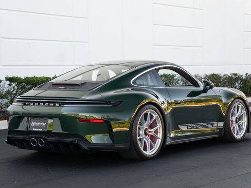 Used 2026 Porsche 911 GT3 w/ Chrono Package image 17