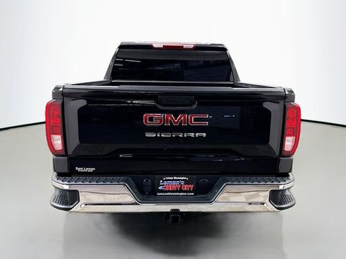 Used 2025 GMC Sierra 1500 Pro w/ Pro Value Package image 9