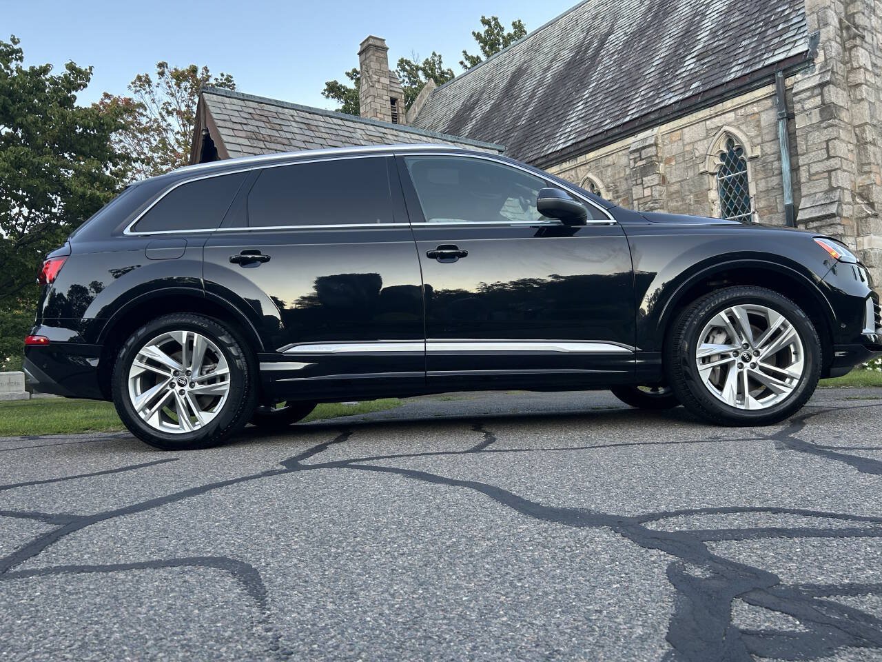Used 2021 Audi Q7 3.0T Premium Plus w/ Premium Plus Package AWD/4WD image 31