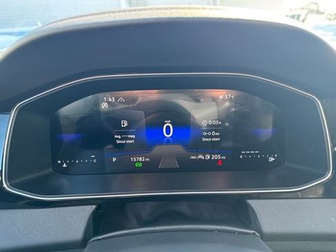 Certified 2025 Volkswagen Jetta S image 21