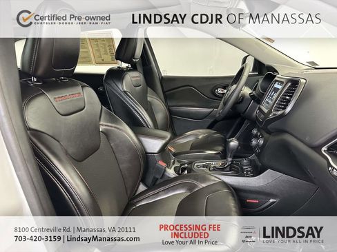 Used 2022 Jeep Cherokee Trailhawk w/ Sun, Sound & Nav Group AWD/4WD image 16