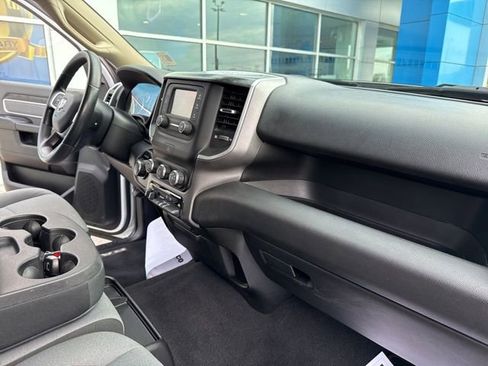 Used 2019 RAM 2500 Big Horn image 27